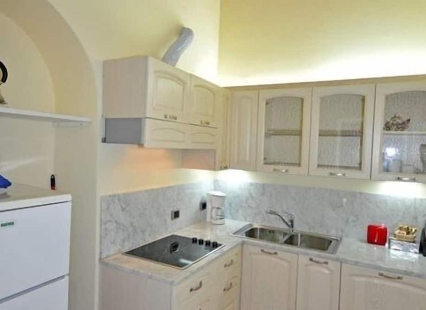 Kitchen Photo