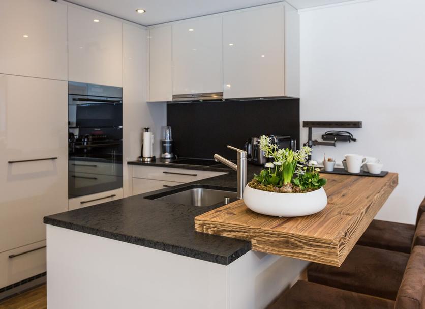 Kitchen Photo