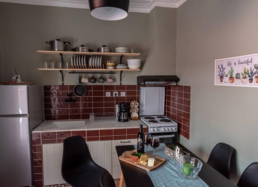 Kitchen Photo