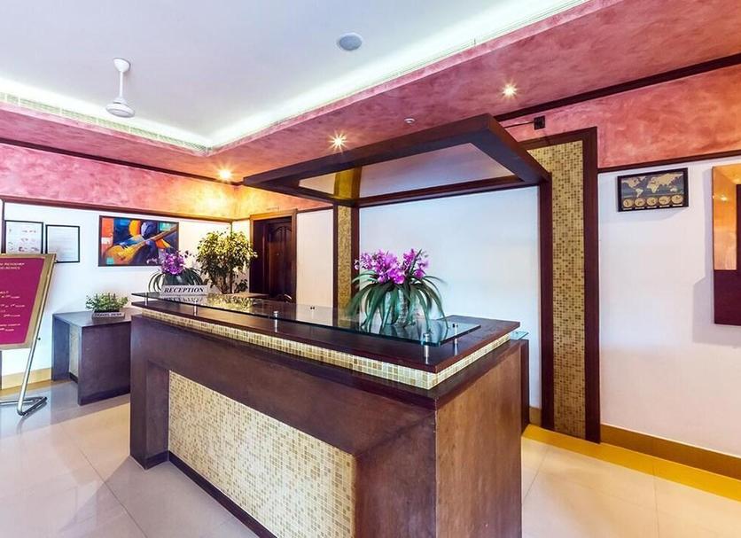 Front desk Photo
