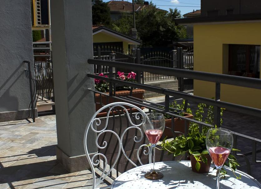 Balcony Photo