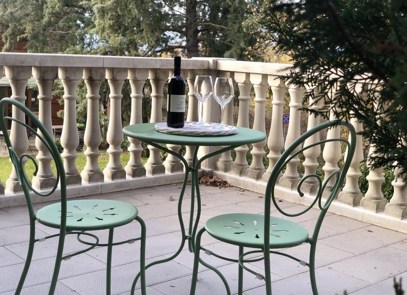 Balcony Photo
