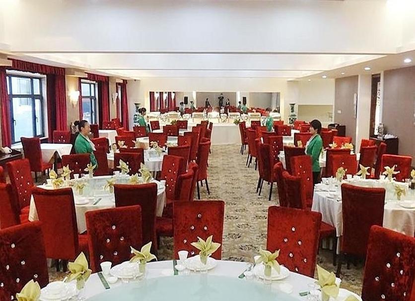 Banquet hall Photo