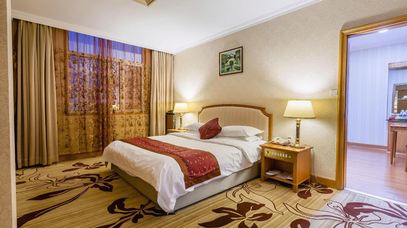 Wuhan Binhu Hotel