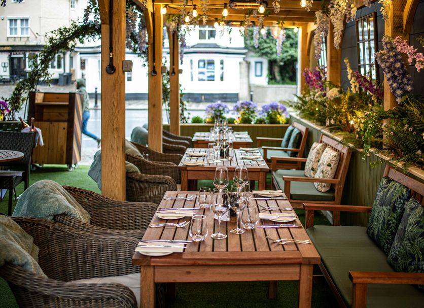 Restaurant Photo