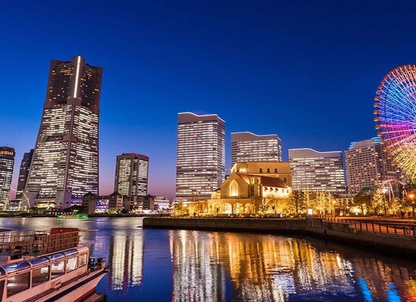 Richmond Hotel Yokohama-Bashamichi overlooking Yokohama waterfront skyline and Ferris wheel at dusk