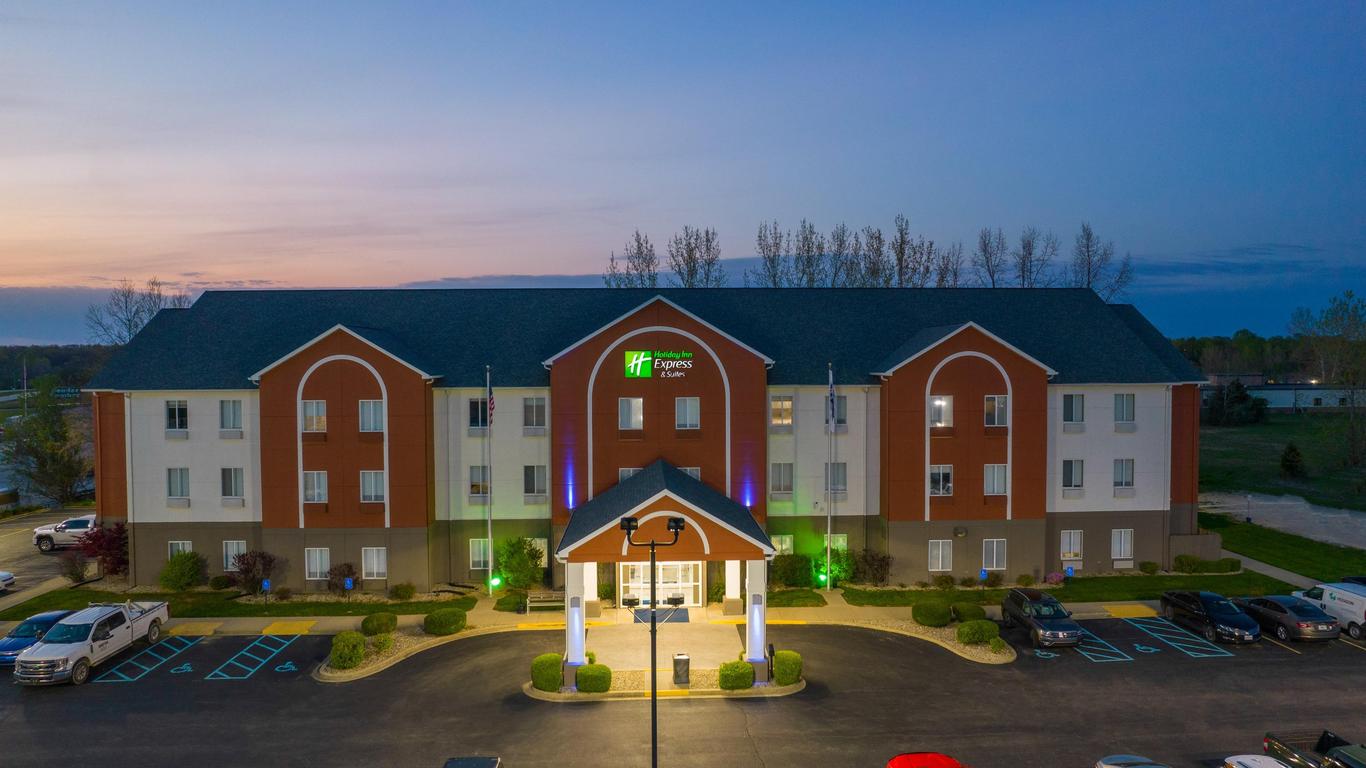 Holiday Inn Express Hotel & Suites Bedford, An IHG Hotel