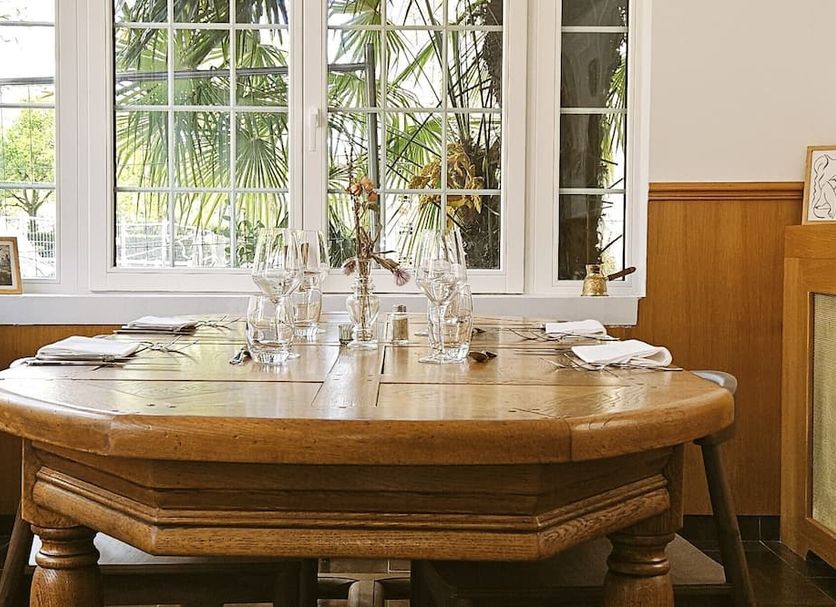 Dining room Photo
