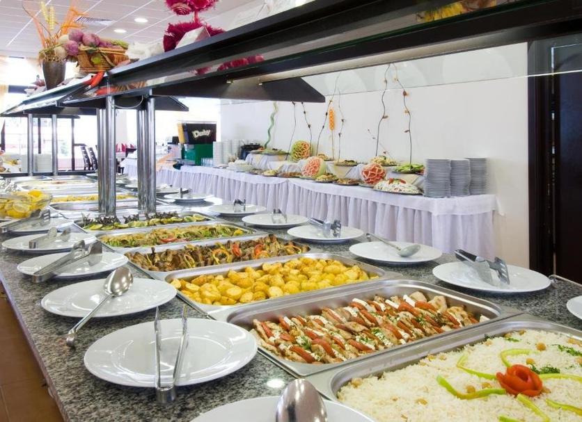 Buffet Photo