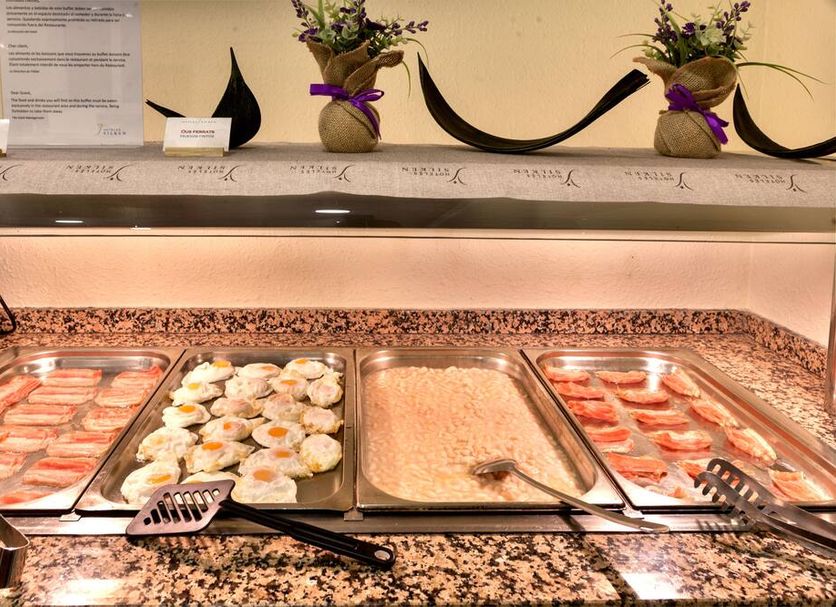 Buffet Photo