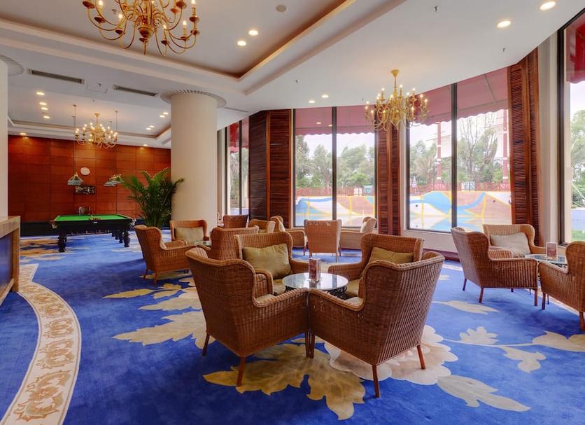 Lounge Photo