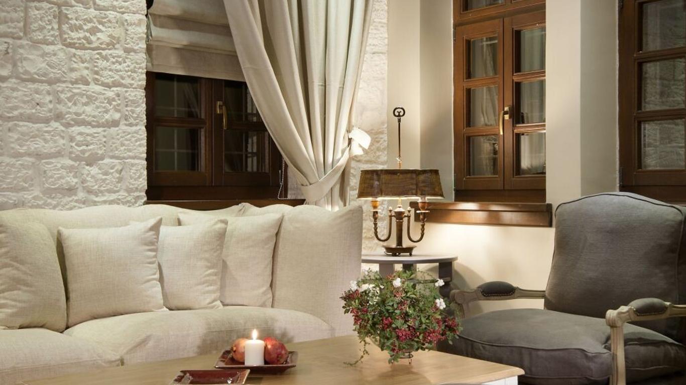 Aberratio Boutique Hotel