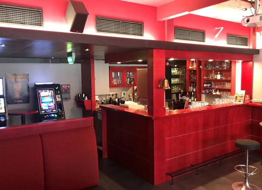 Bar Photo