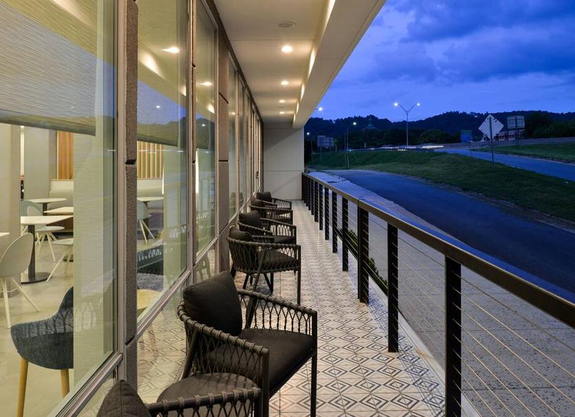 Balcony Photo
