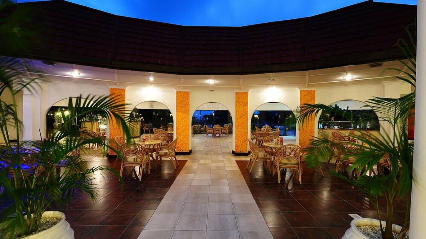 Cocoa Luxury Resort, Nyali, Mombasa