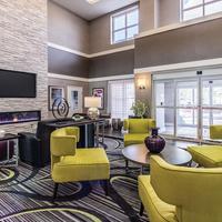 La Quinta Inn & Suites by Wyndham San Antonio Downtown