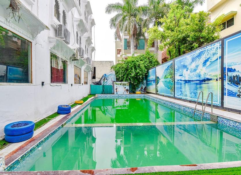 Pool Photo