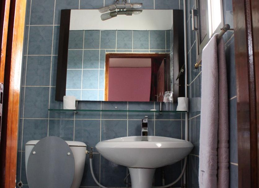 Bathroom Photo