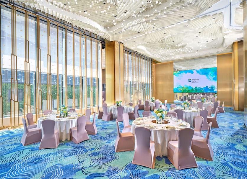 Banquet hall Photo