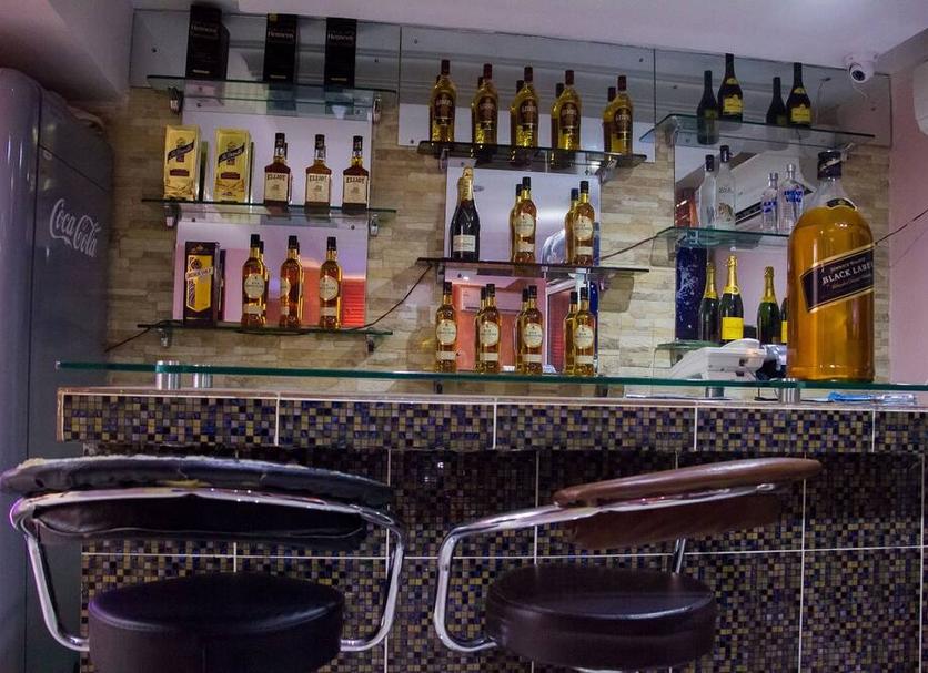 Bar Photo