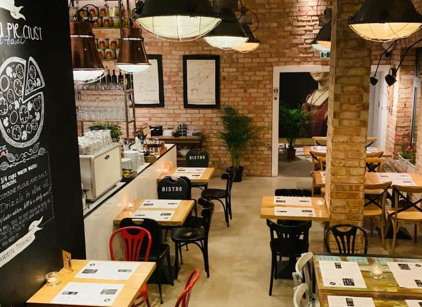 Restaurant Photo