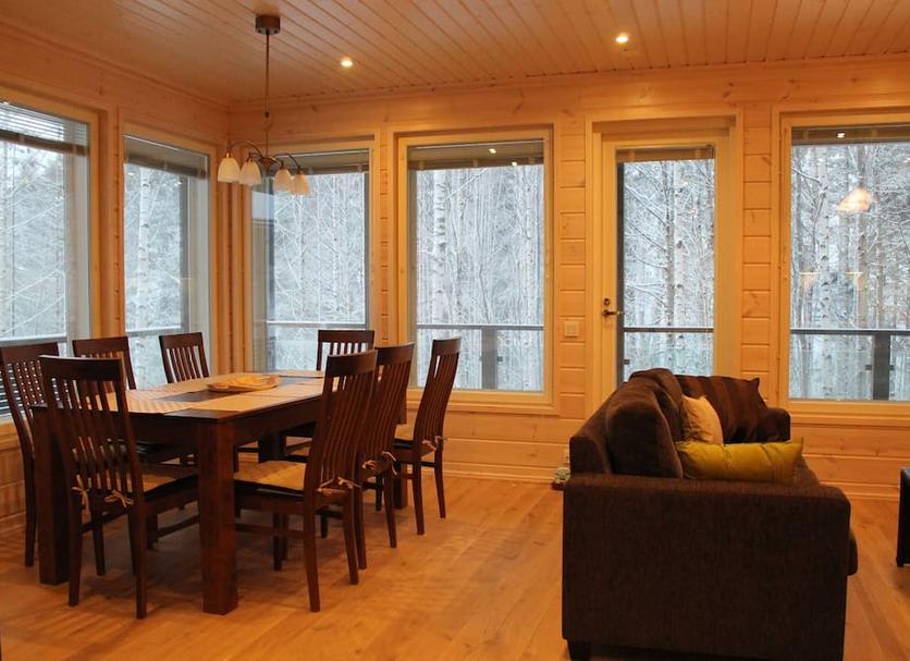 Dining room Photo