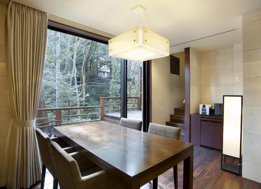 Dining room Photo