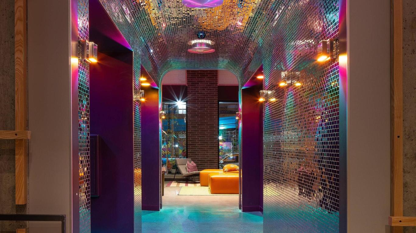 Moxy Portland Downtown