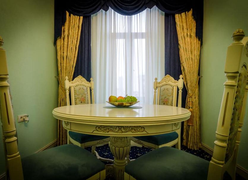 Dining room Photo