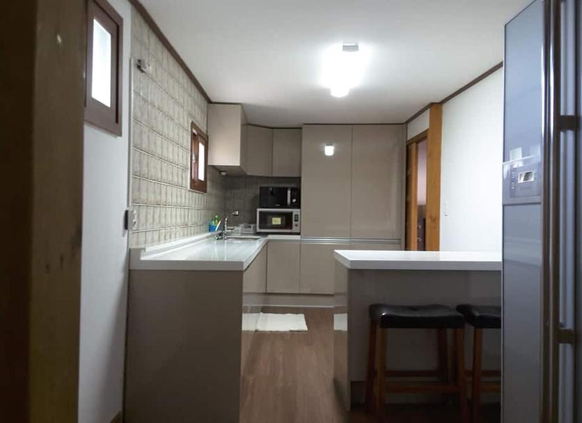 Kitchen Photo