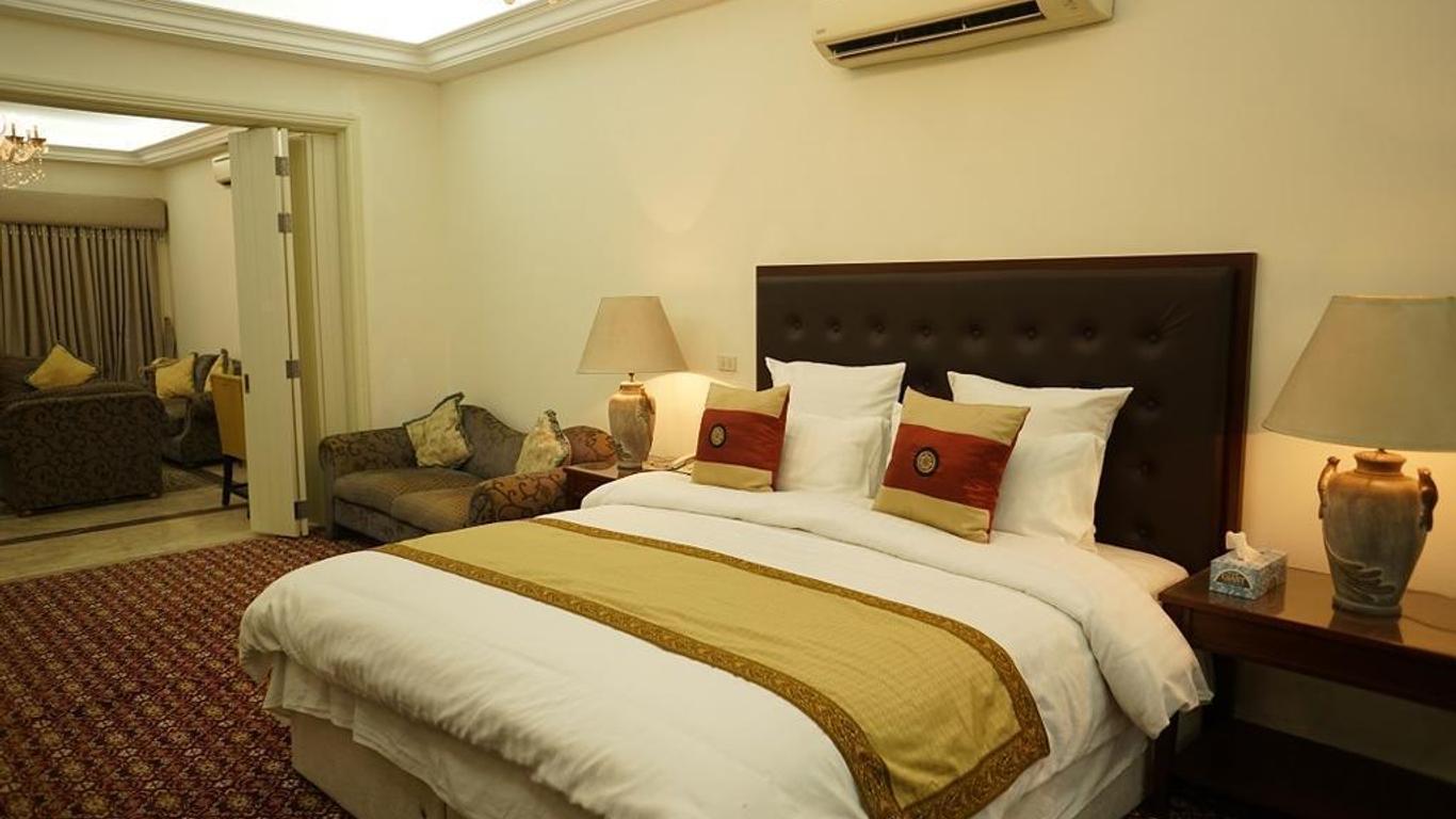 Etihad Club by Faletti's Hotel