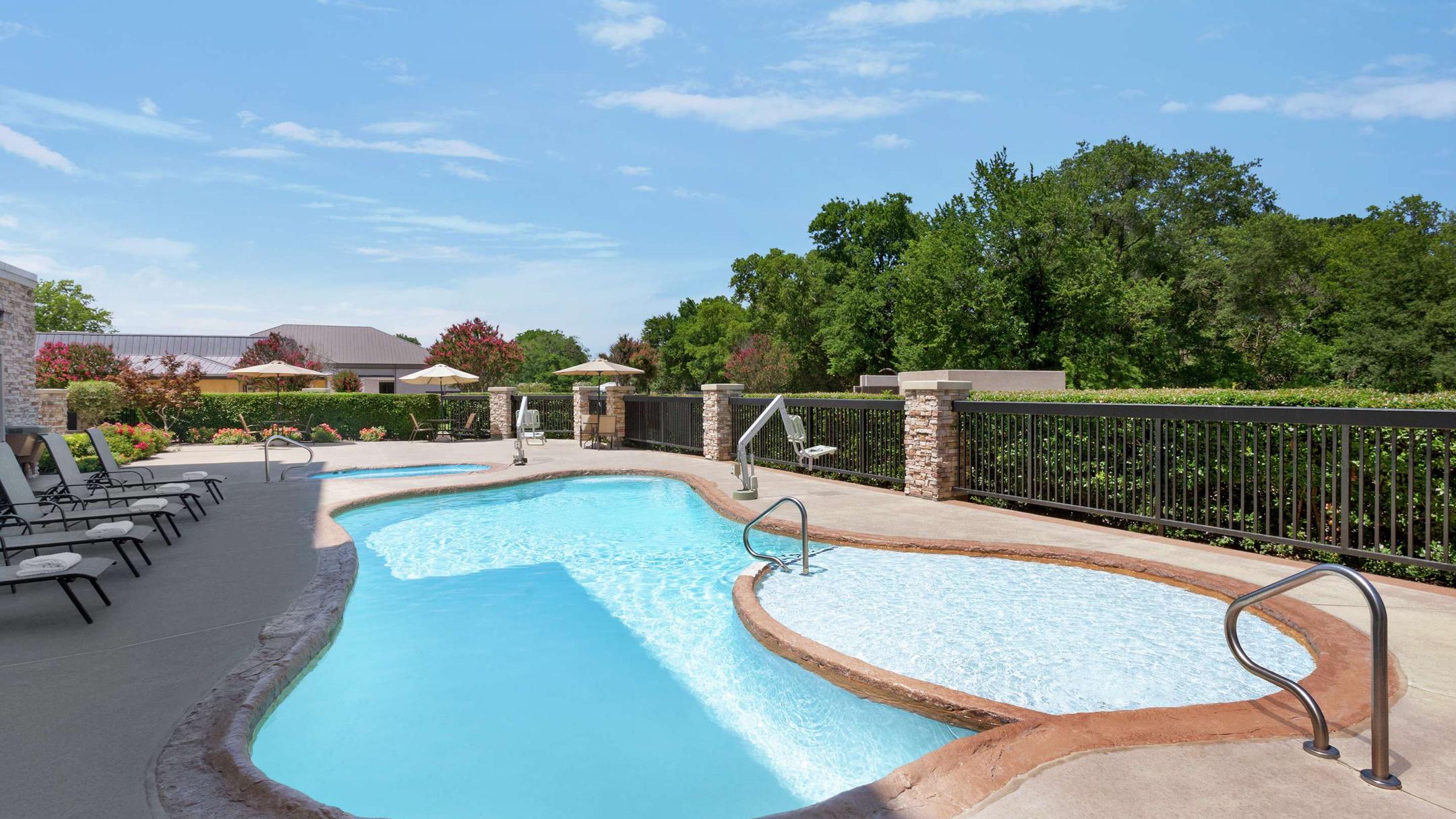 Hampton Inn Sulphur Springs from 113. Sulphur Springs Hotel Deals & Reviews KAYAK