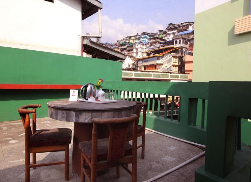 Balcony Photo