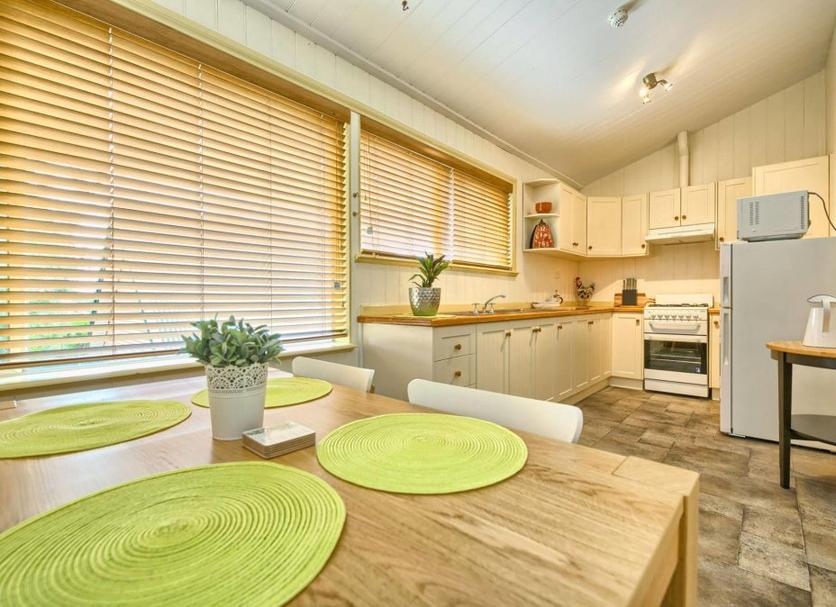 Kitchen Photo