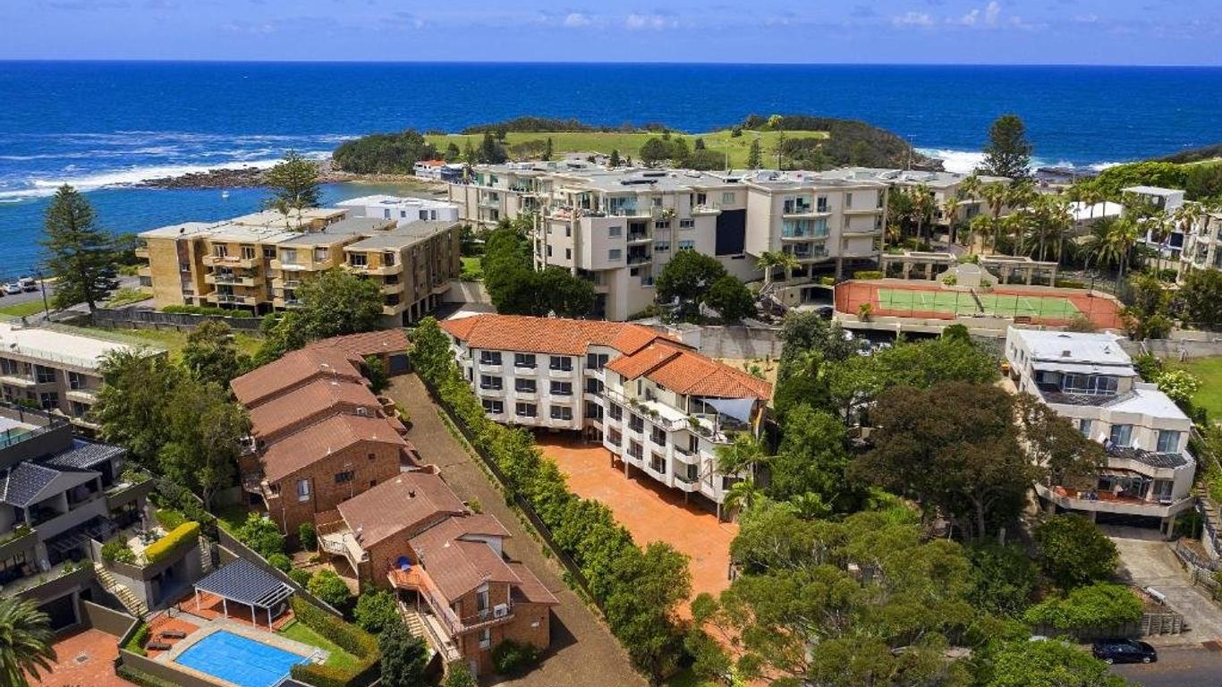 Terrigal Sails Serviced Apartments