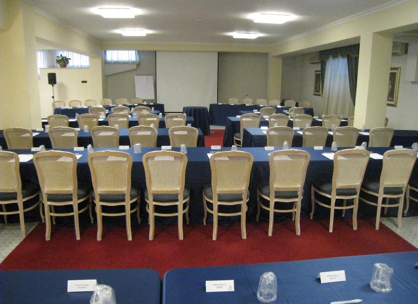 Conference room Photo