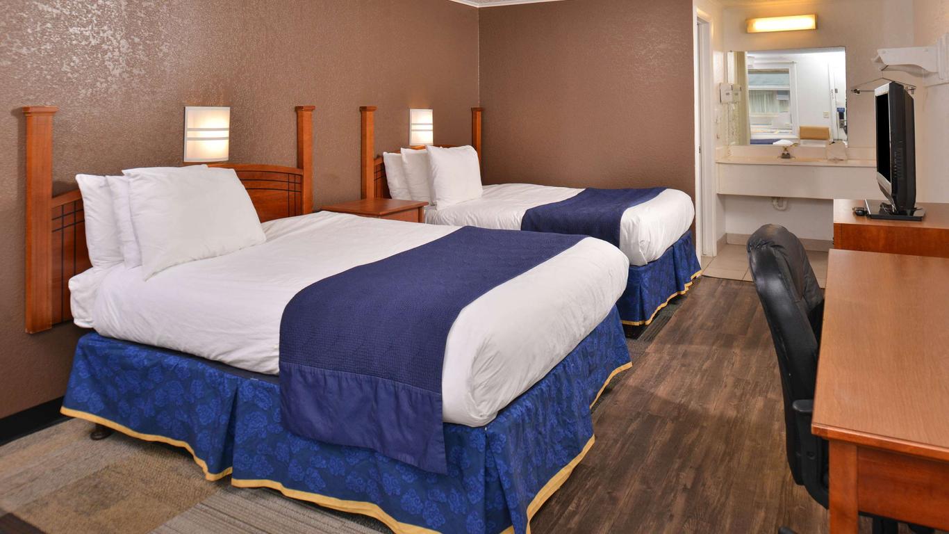 Americas Best Value Inn & Suites Jackson, MI