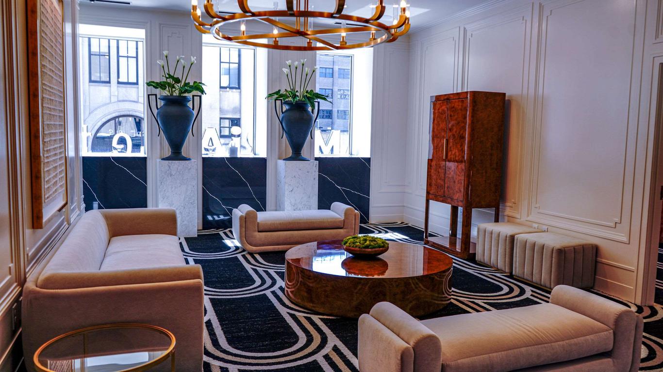 Cambria Hotel Detroit Downtown