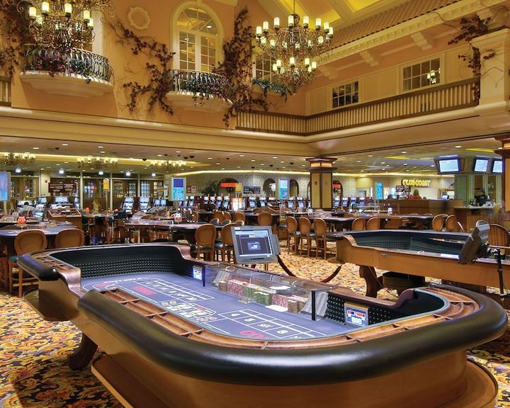 Marriott Vacation Club Grand Chateau $181. Las Vegas Hotel Deals & Reviews  - KAYAK