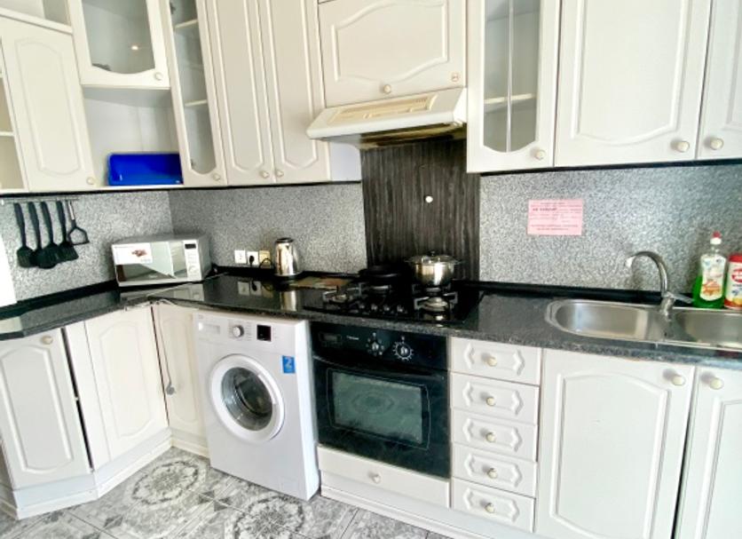 Kitchen Photo