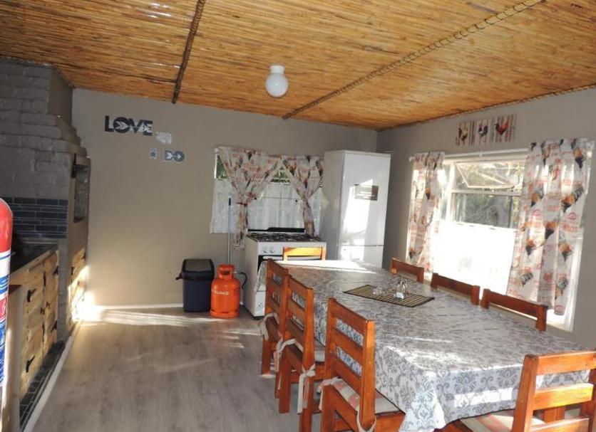 Dining room Photo