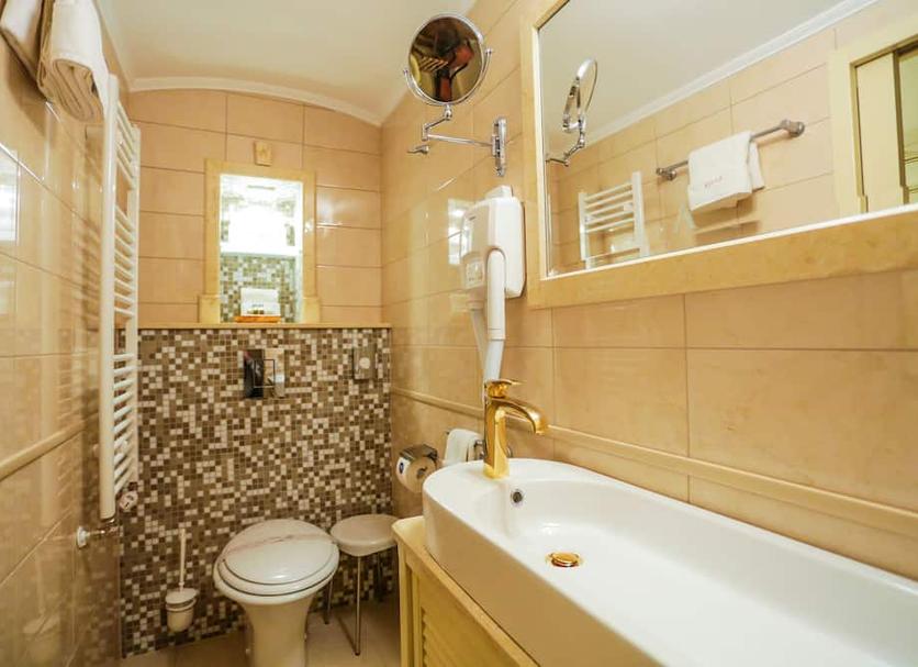 Bathroom Photo