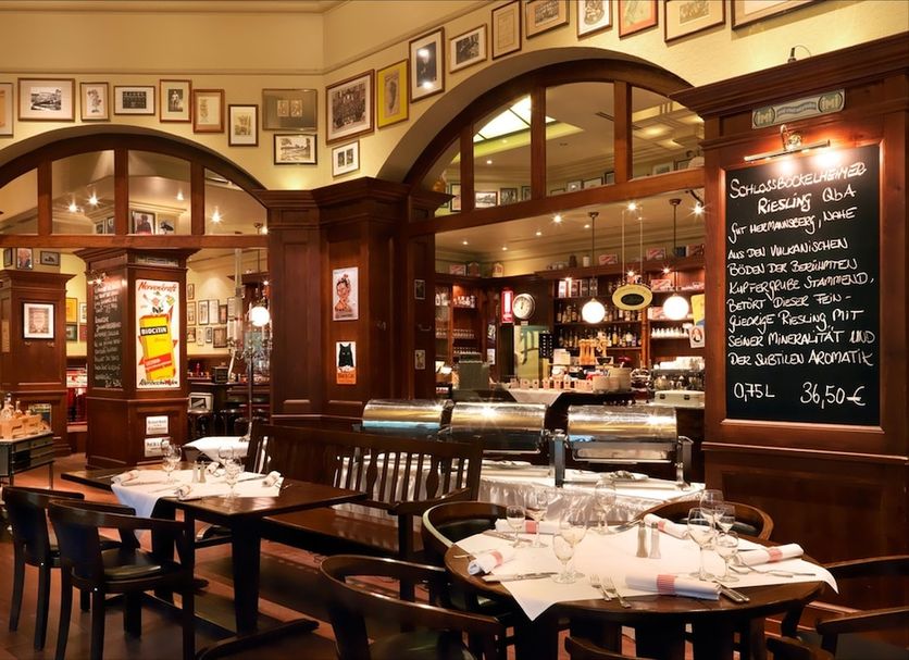 Restaurant Photo