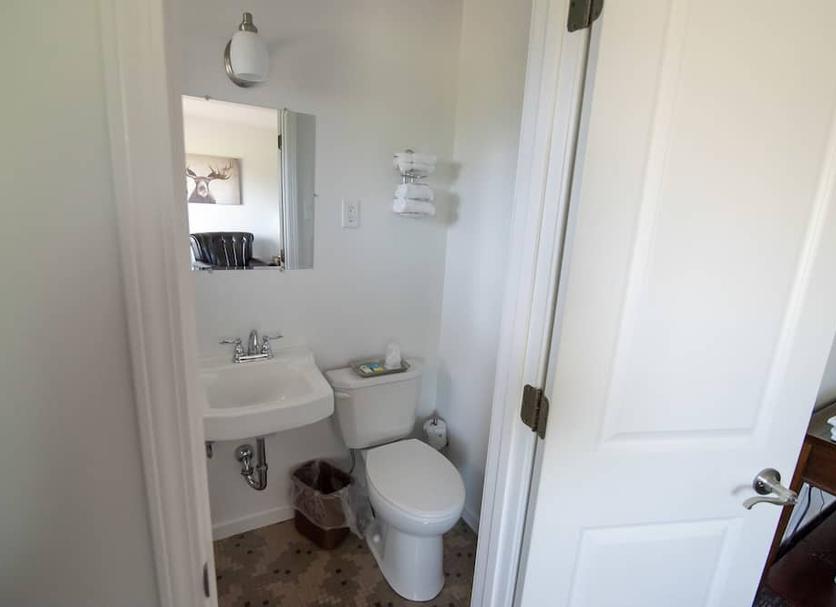 Bathroom Photo