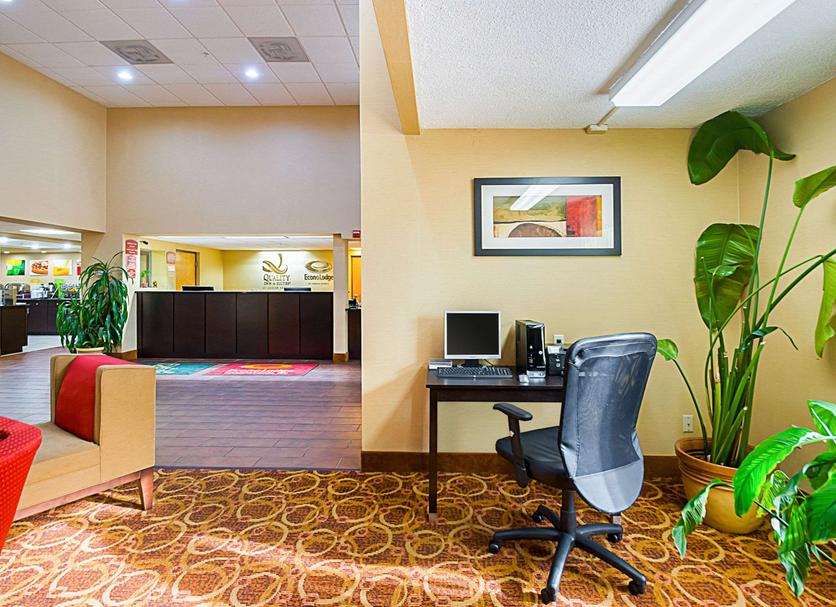 Front desk Photo