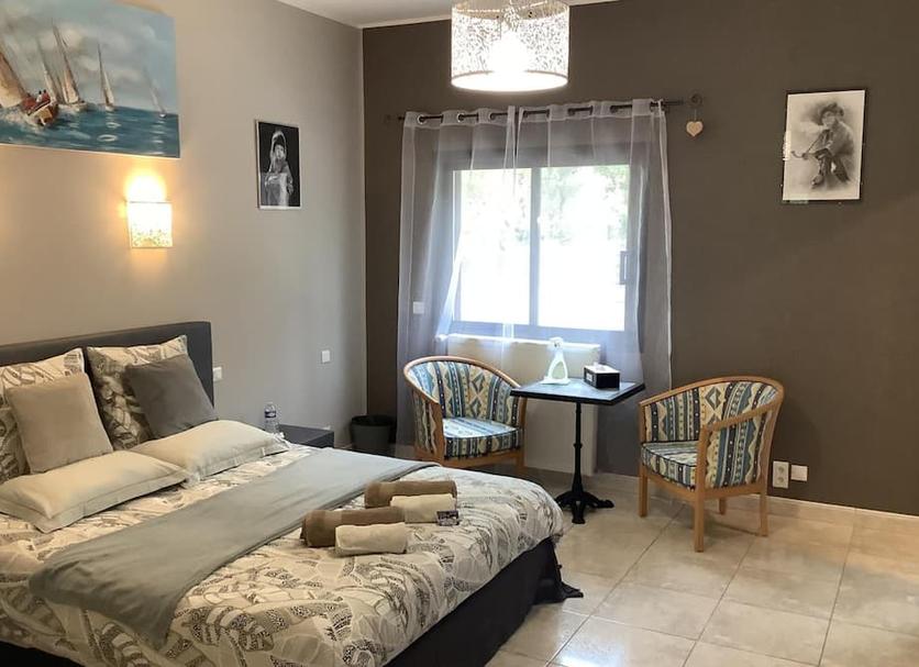 Bedroom Photo