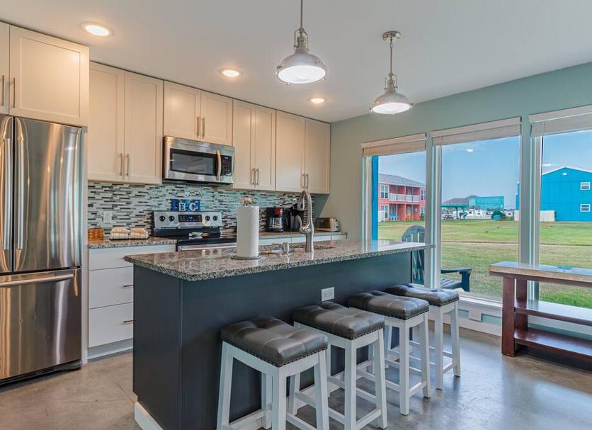 Kitchen Photo