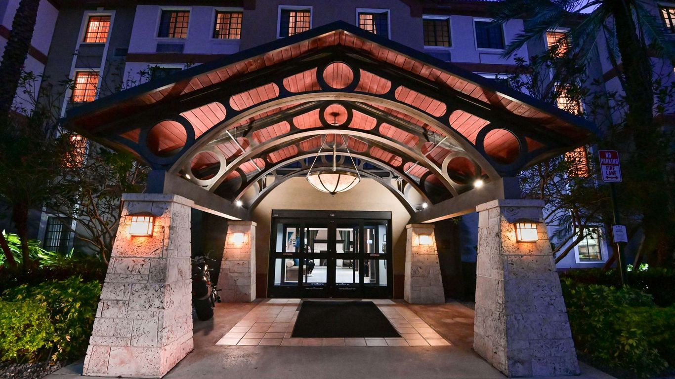 Sonesta Es Suites Fort Lauderdale Plantation from $108. Plantation Hotel  Deals & Reviews - KAYAK