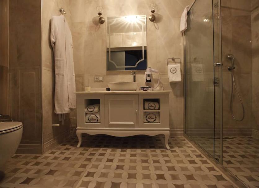 Bathroom Photo