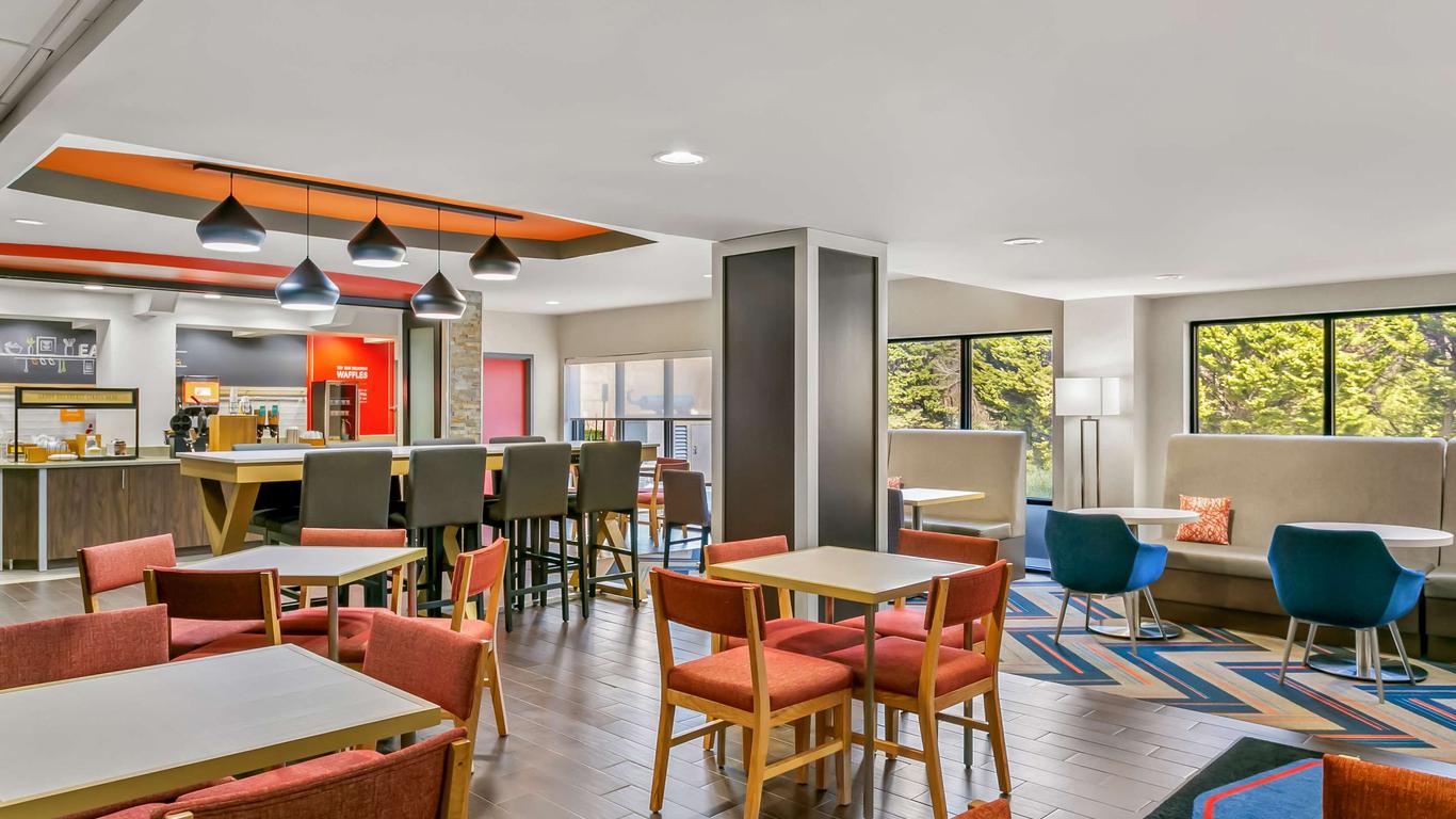 Hampton Inn Bowie
